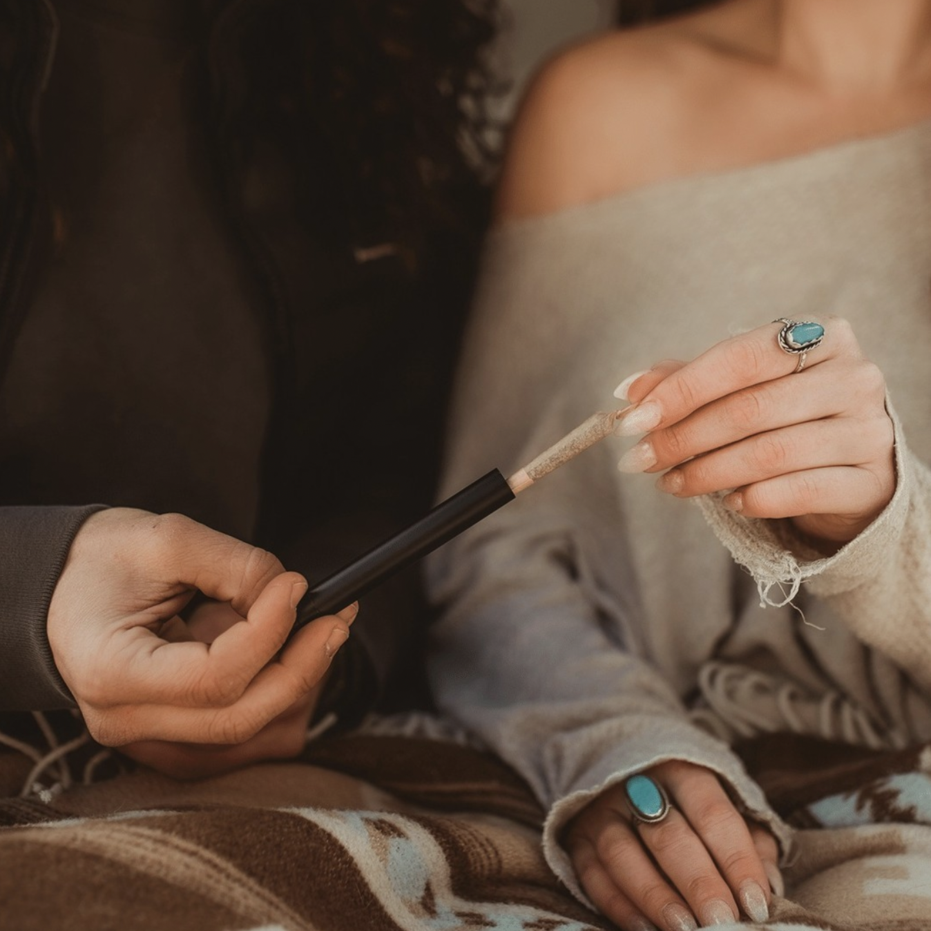 Stashlight: The All In One Stash Pipe & Lighter