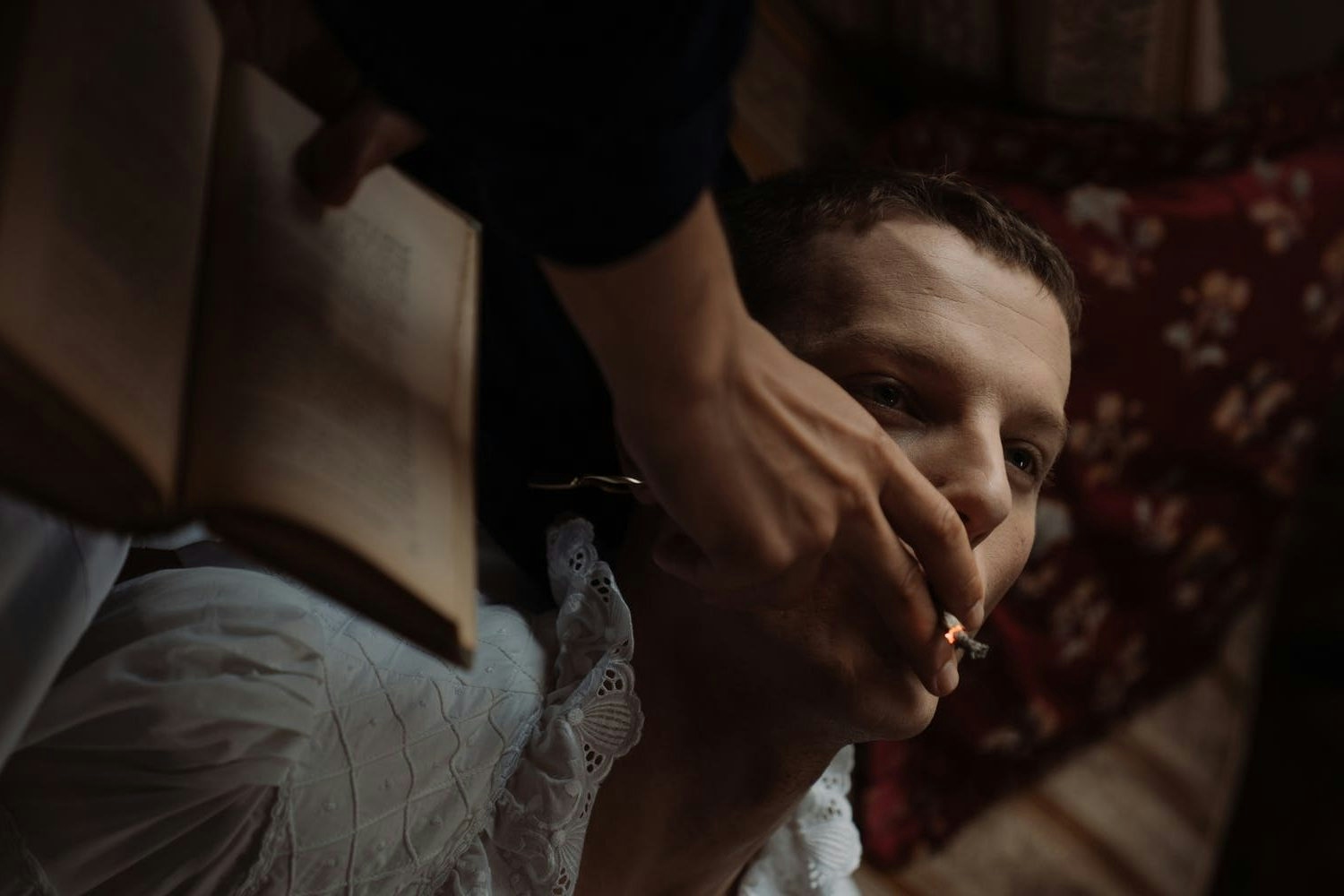 3 Signs You Need To Switch Up Your Smoking Routine