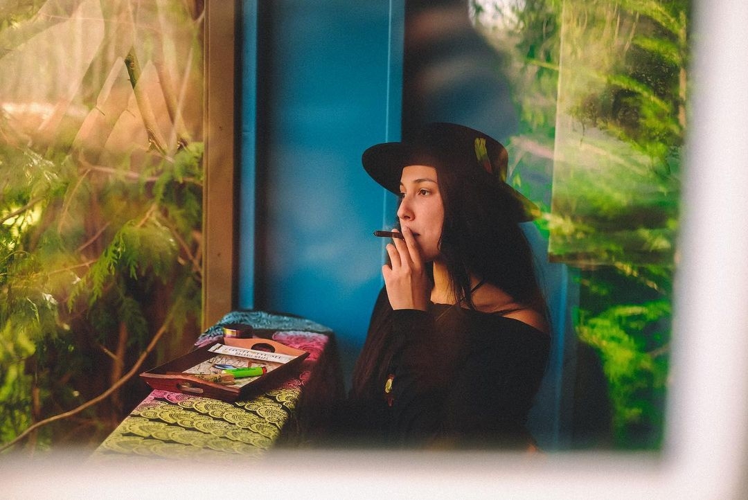 Weed Moms Need To Read “Why Mommy Gets High”