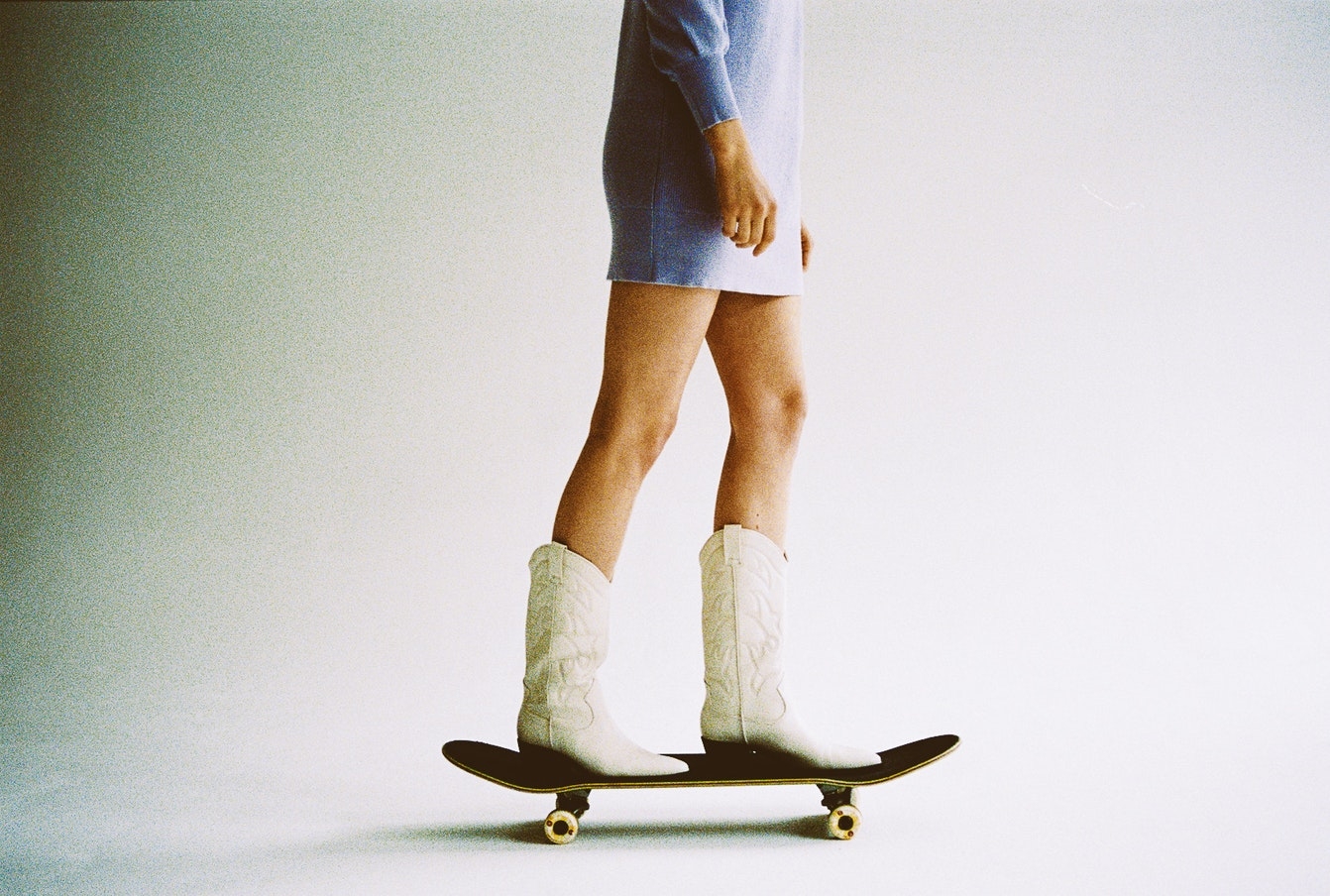 CBD Vs. THC – Effects On Anxiety, Pain Relief, & More