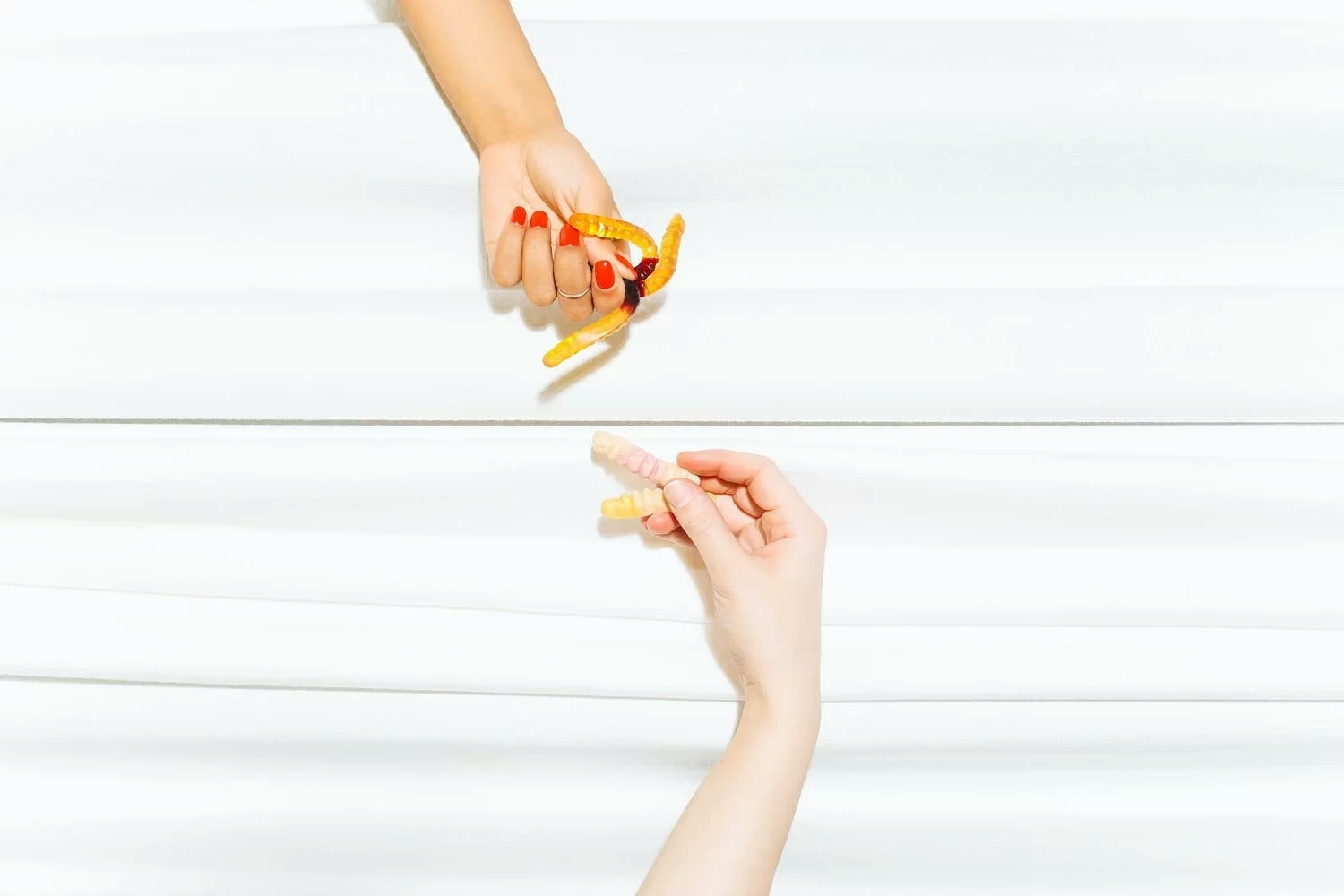 Delta 8 Vs Delta 10 THC: What’s The Difference?