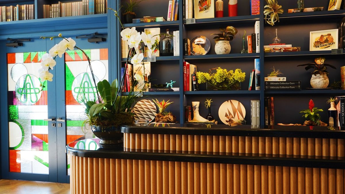 Everything You Need To Know About Visiting The Artist Tree, California’s Newest Consumption Lounge