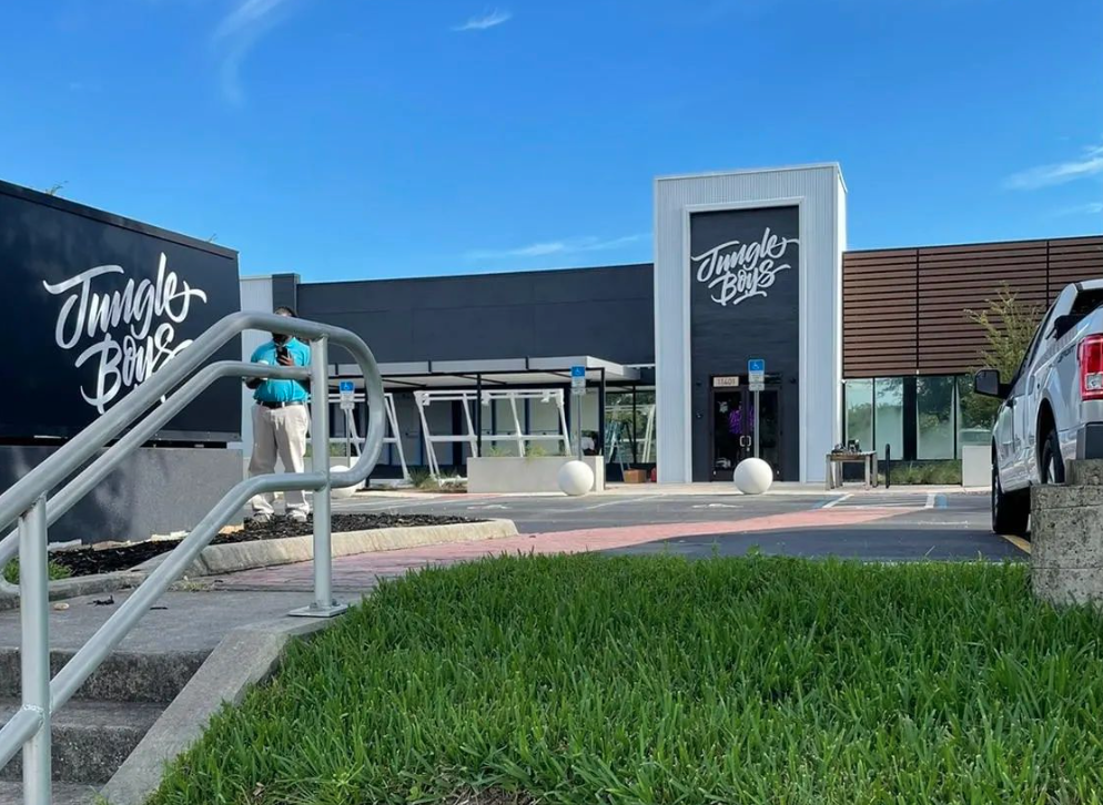 The Herbalist: Jungle Boys Collective And Clean, Potent Cannabis