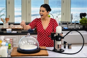 High Culture: Selena Gomez Chefs It Up With The Stündenglass Gravity Infuser