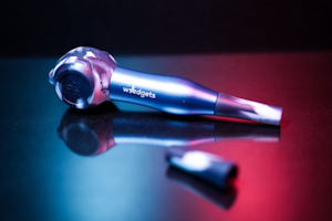 Meet The Tesla Of Smoking Devices, The MAZE-X Pipe From Weedgets