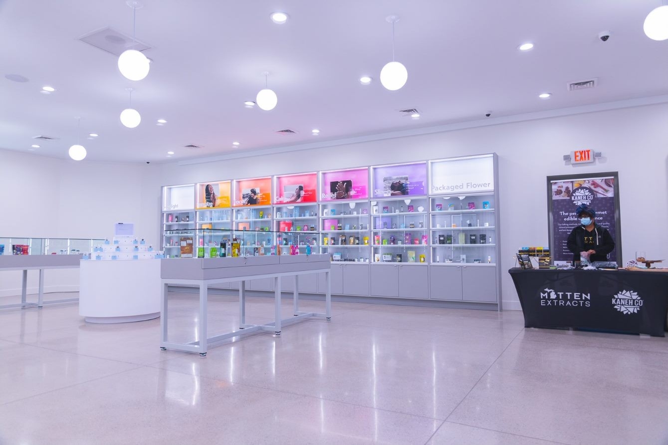 Best 4 Dispensaries In Detroit