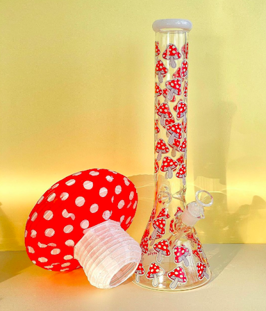 STRAWBERRY PIPE – Canna Style