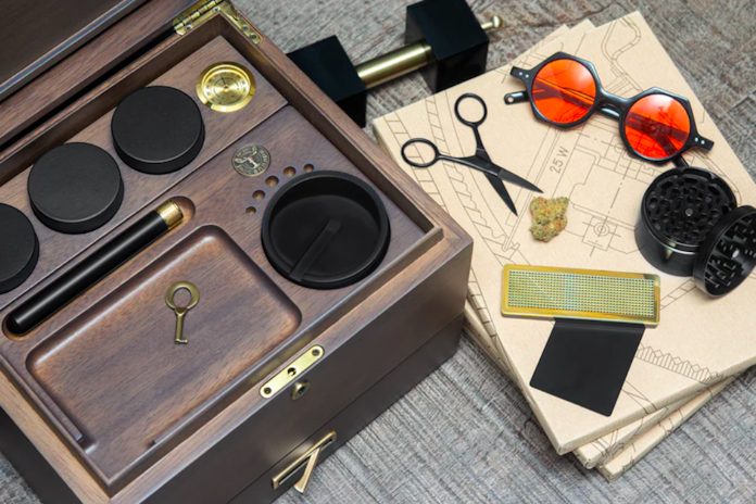 Keep Your Herb Fresh With La Cannapa’s Elegant Stash Boxes And Doob Tubes