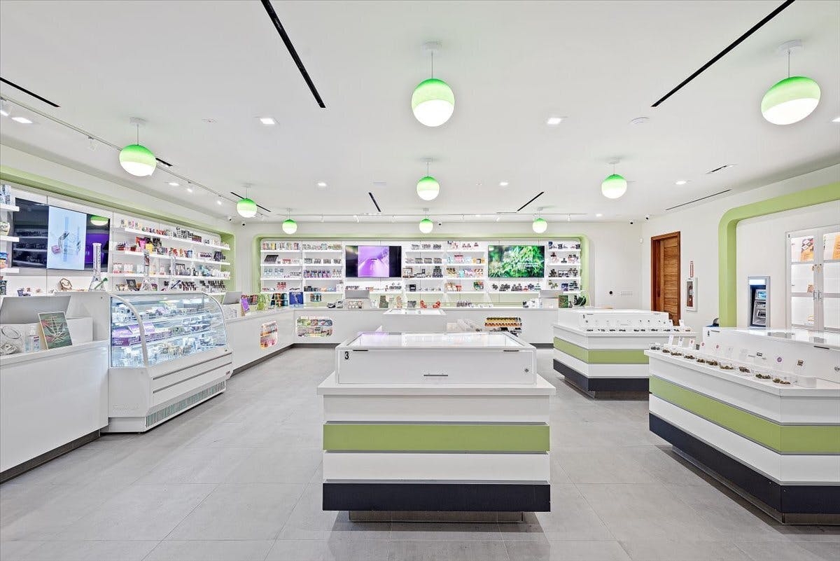 5 Best Dispensaries In Riverside, CA