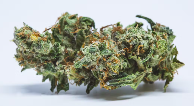 The Top 10 Strains To Smoke On A Road Trip