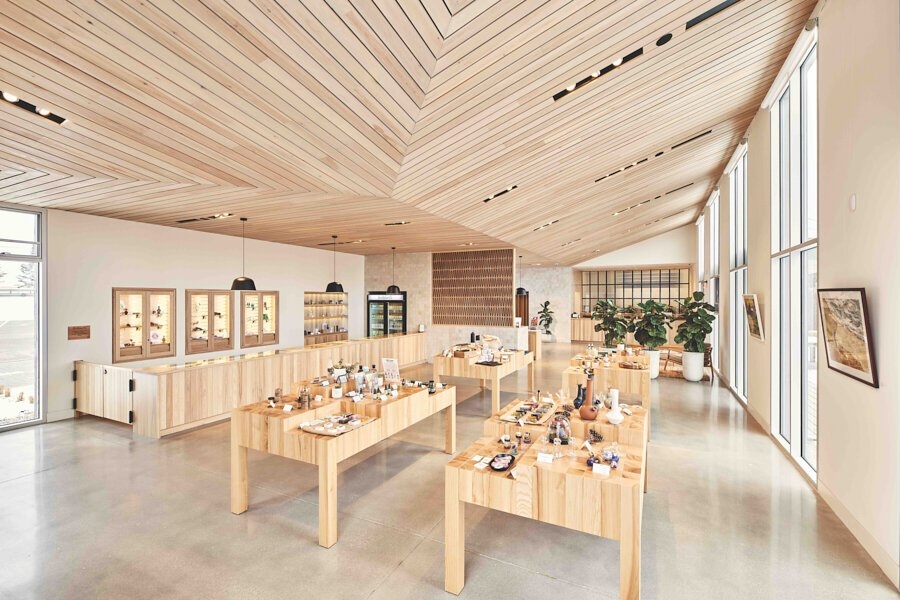 Maine’s SeaWeed Co. Dispensaries Combine Community, Education, & Quality