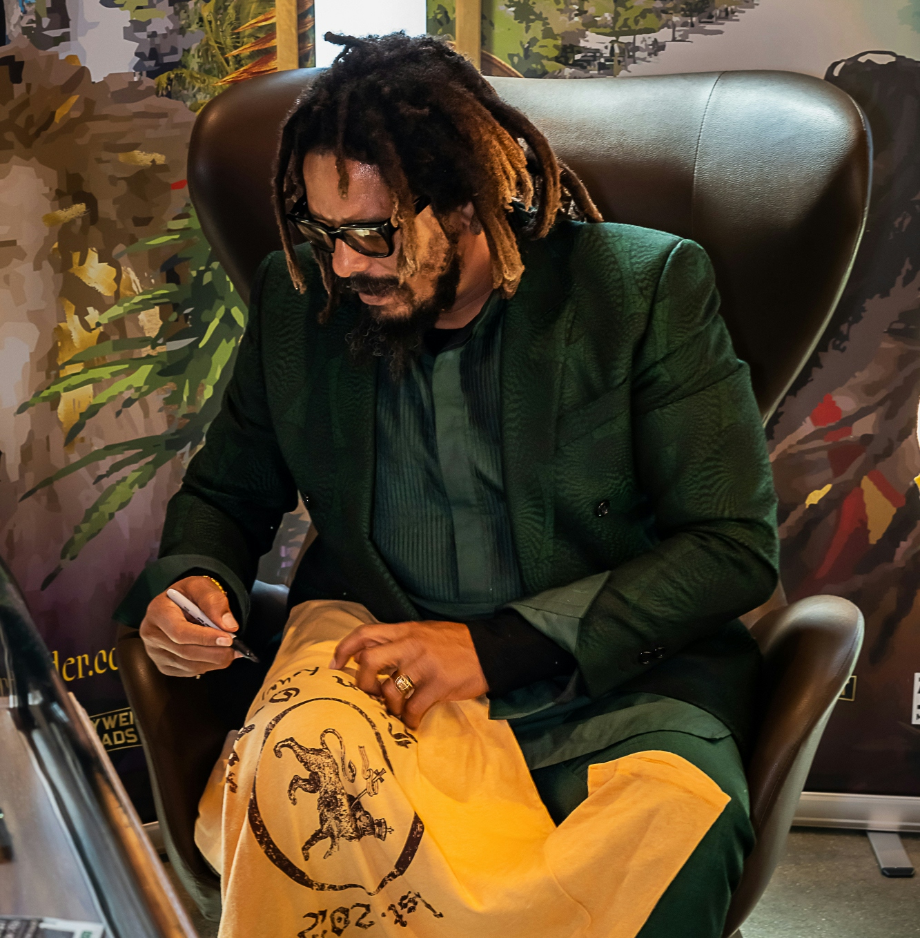 Lion Order: Free The Herb