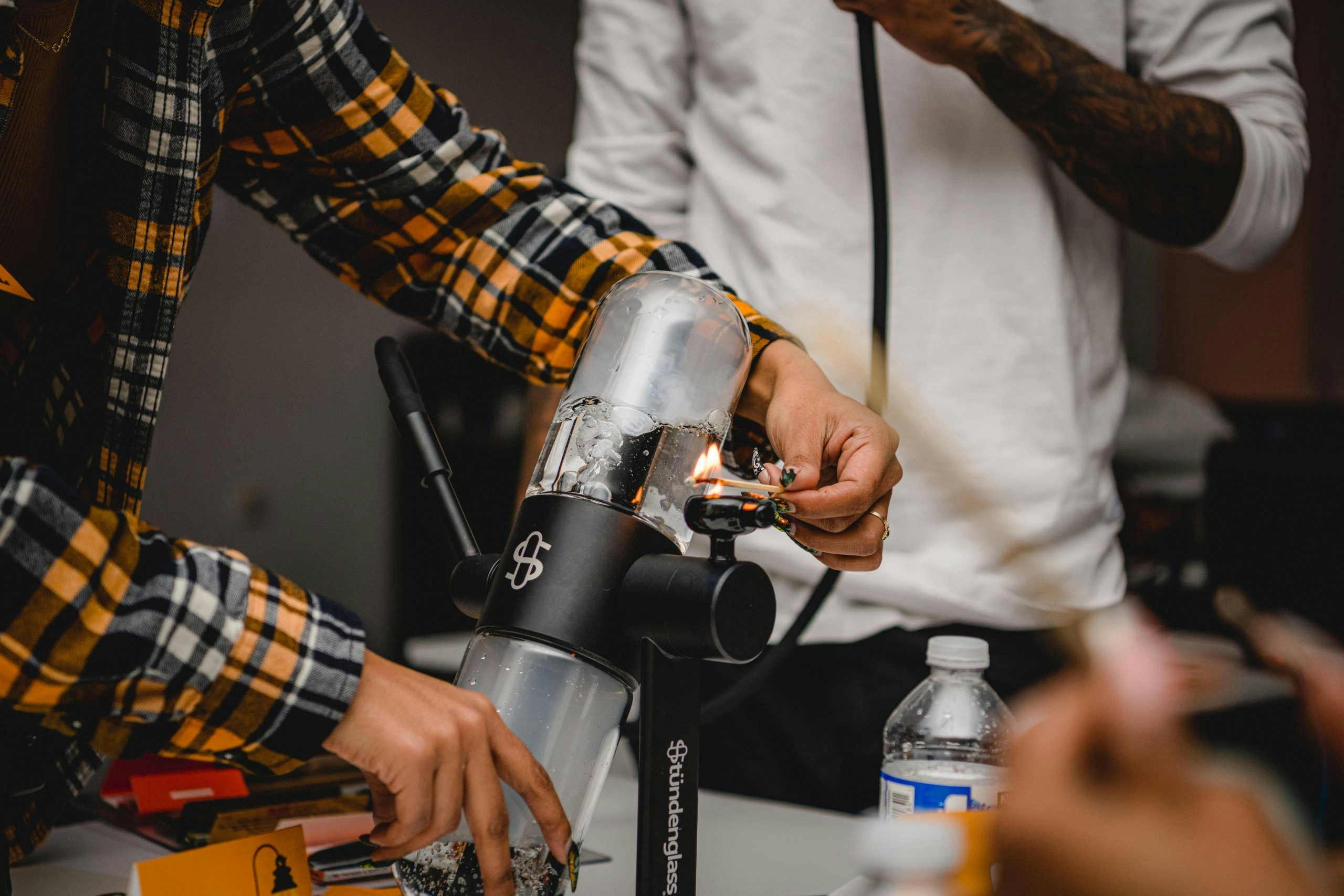 Toronto’s Lit Research: A Consumer-Focused Research Facility & Lounge…Where Research Is Fun!