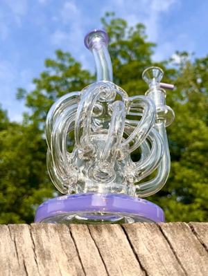 Recycler Bongs: The Art Of Smoke Circulation