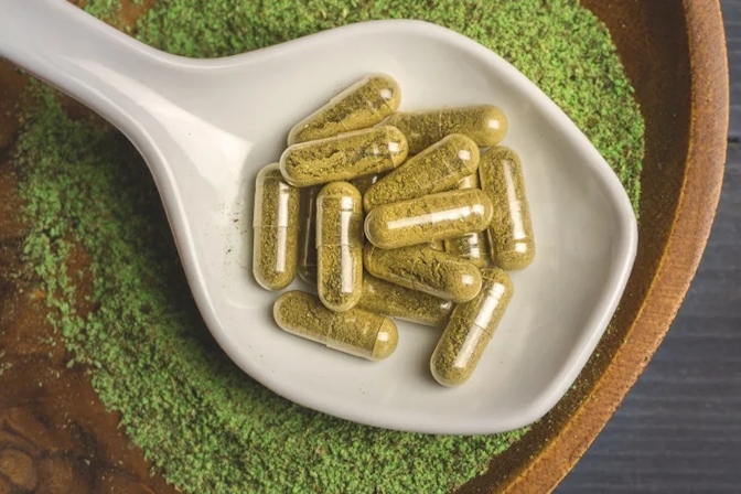 A Tale Of Two Herbs: Kratom Vs. Weed