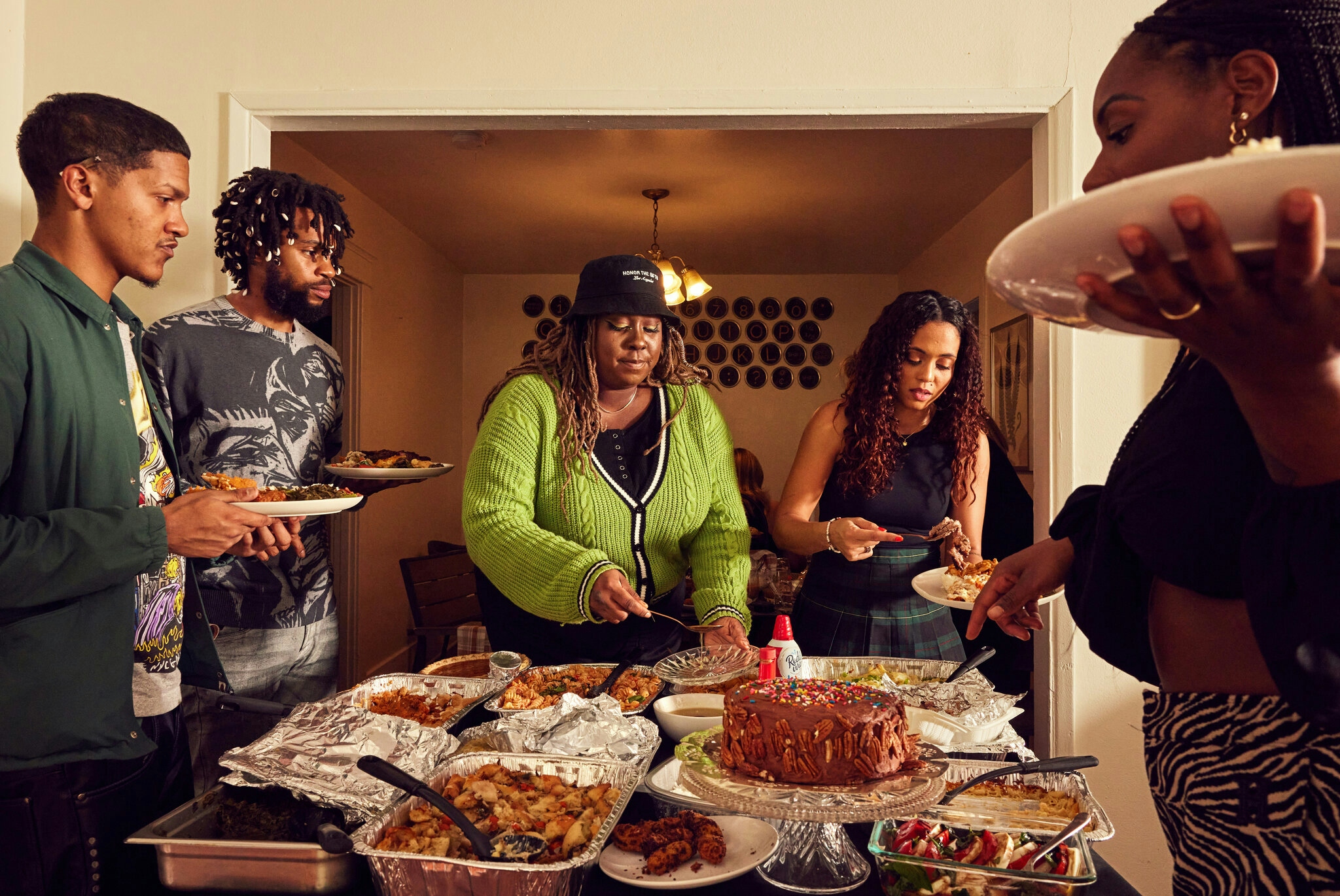 8 Reasons Why You Should Be Smoking Weed This Thanksgiving