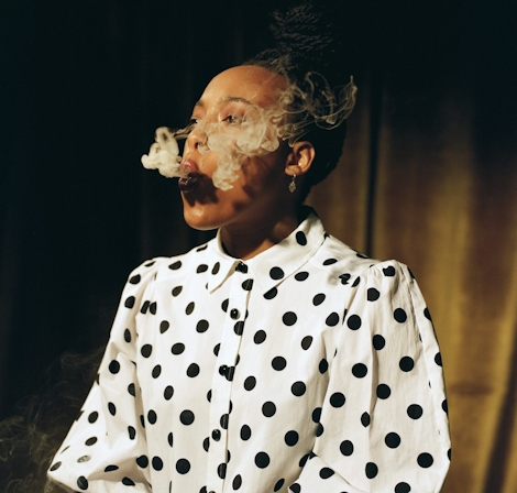 Deck The Halls With Dazzling Accessories