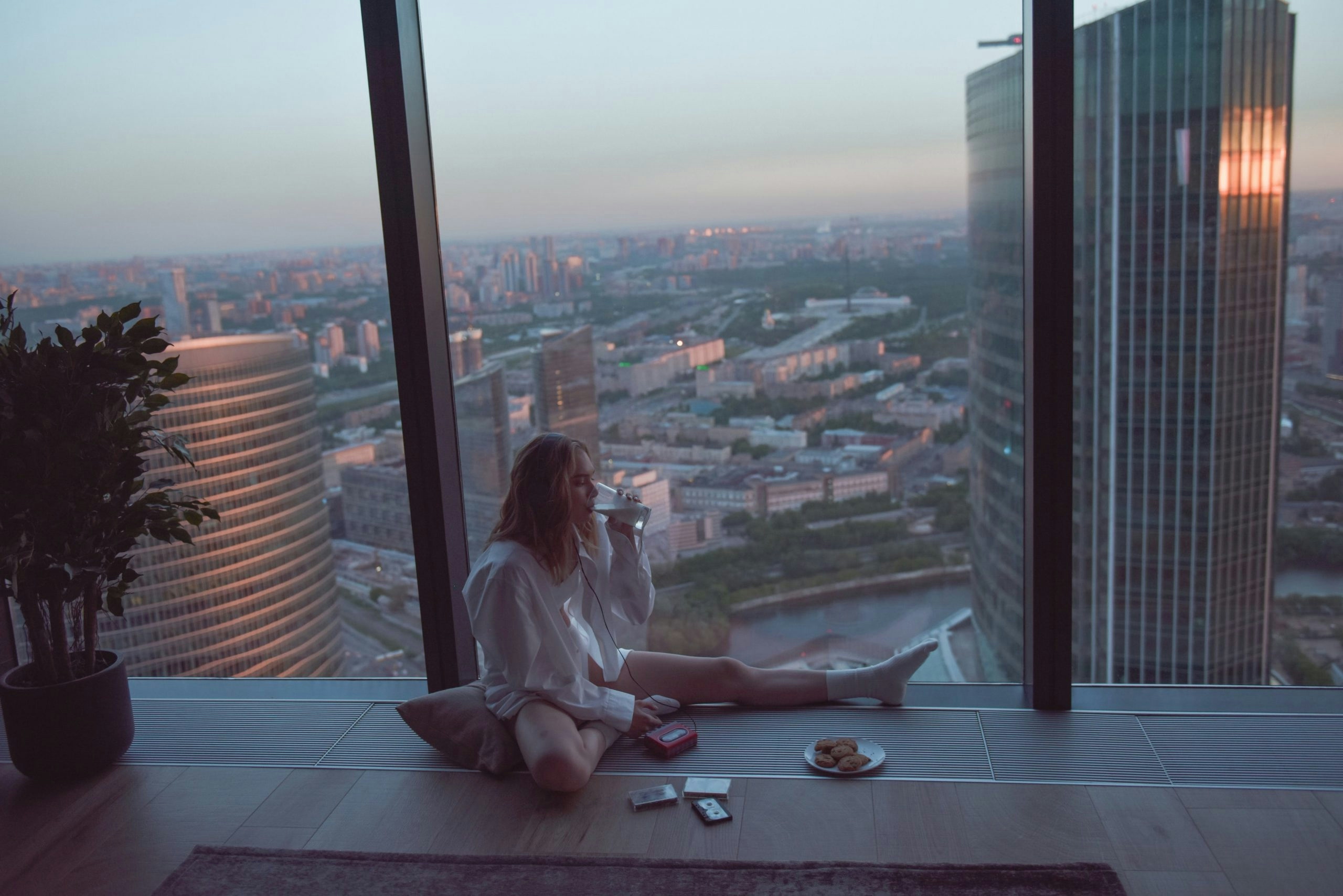 10 Songs For Your Solo Sesh Playlist