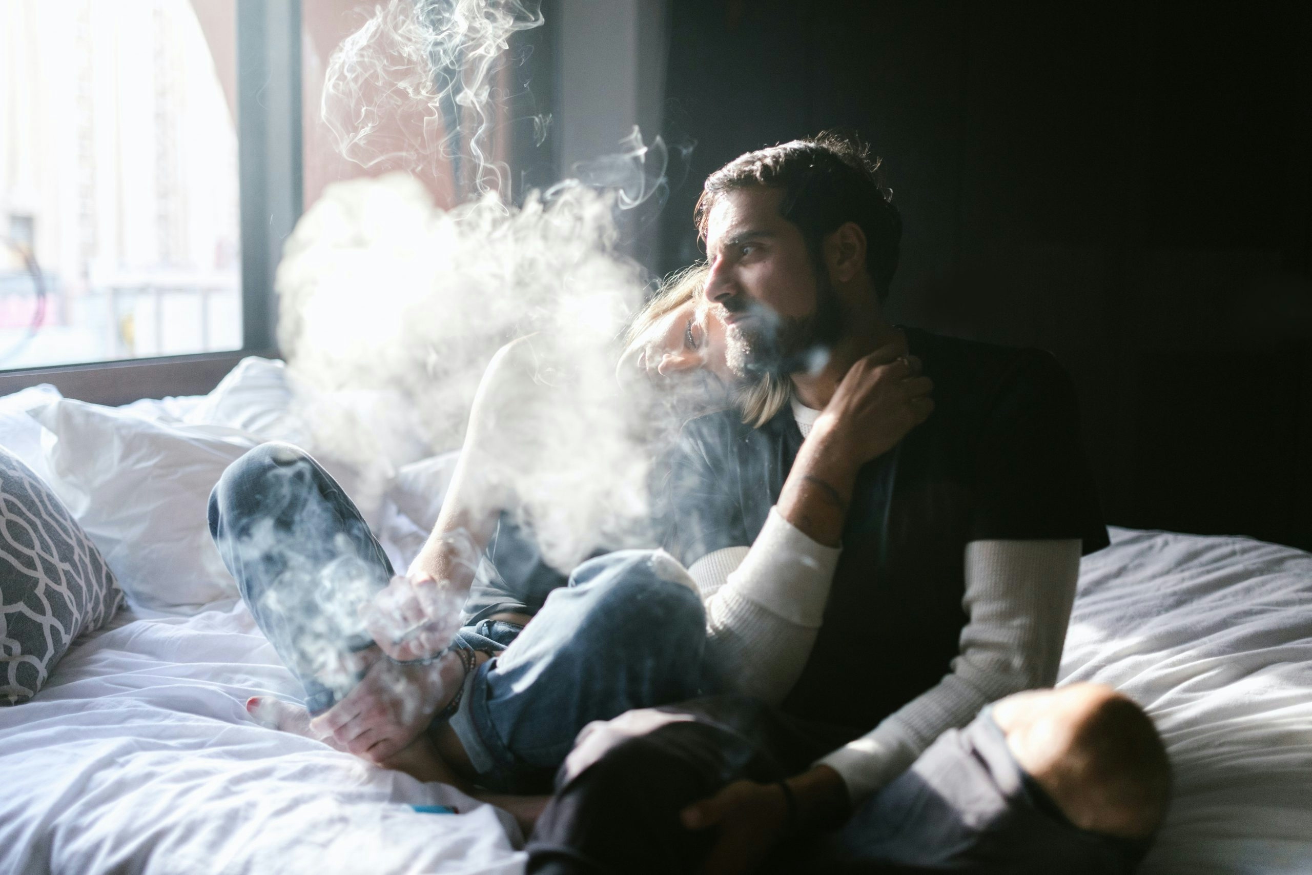 How To Get Unhigh: 10 Ways To Sober Up From Weed