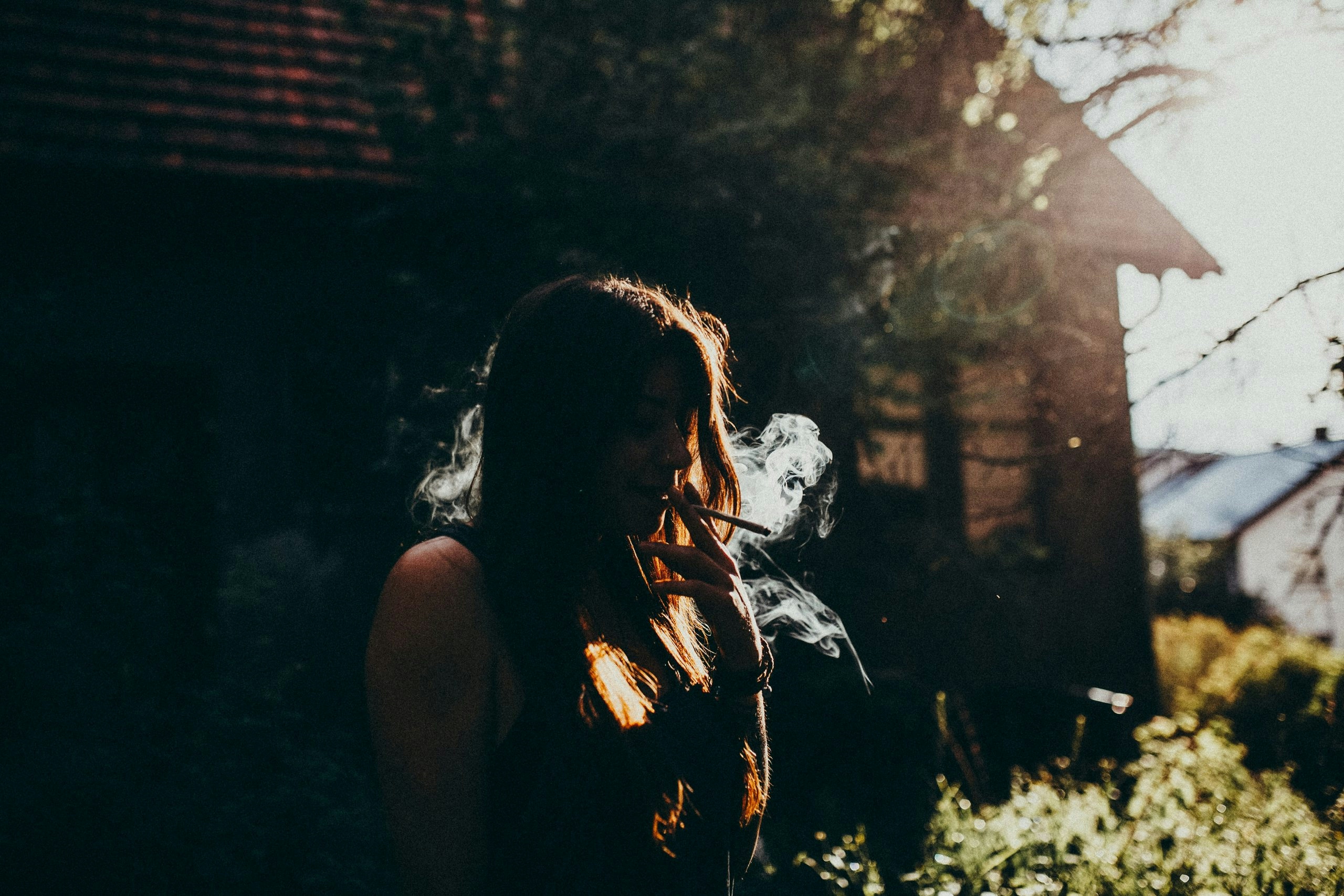 How To Get Unhigh: 10 Ways To Sober Up From Weed