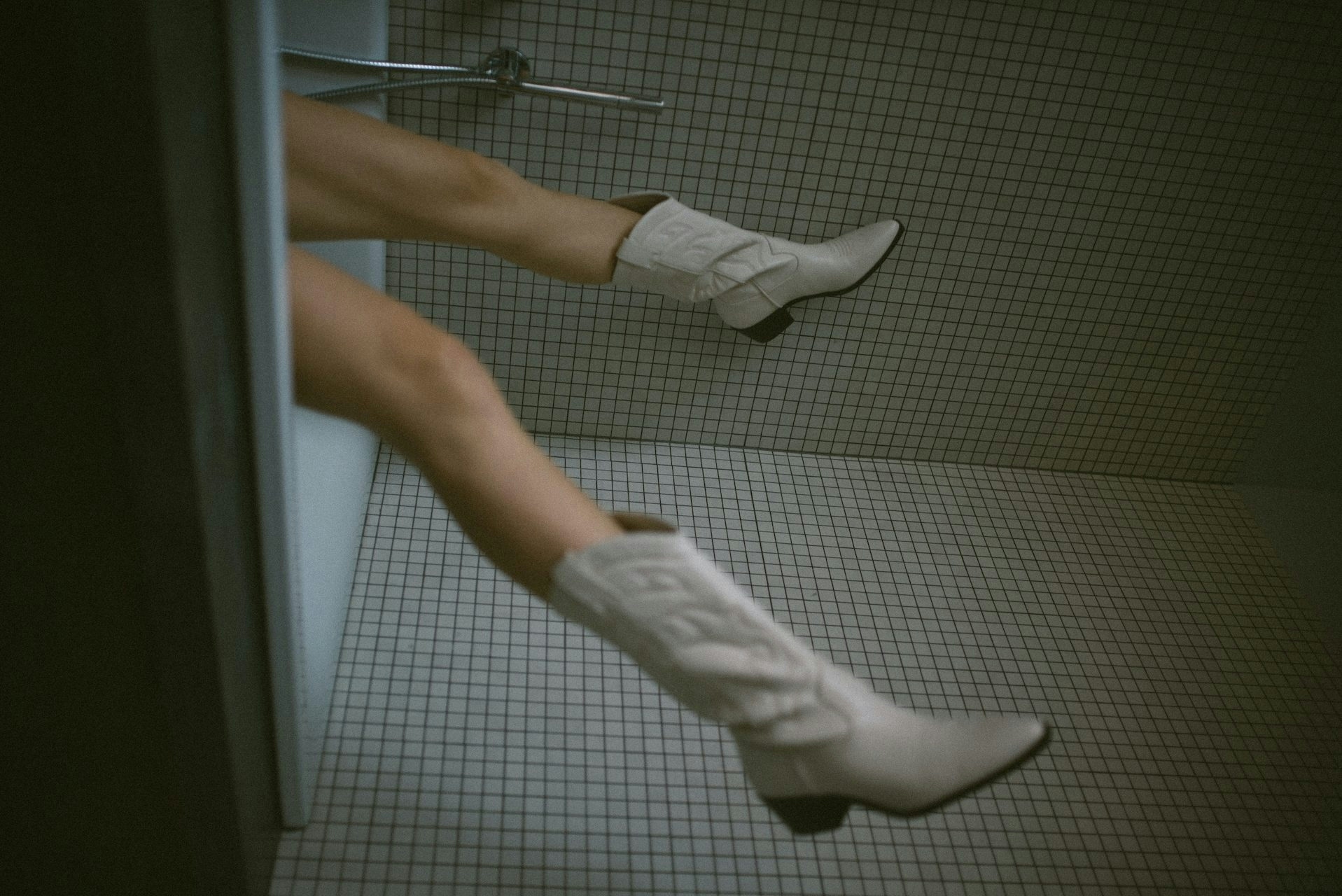 How To Get Unhigh: 10 Ways To Sober Up From Weed