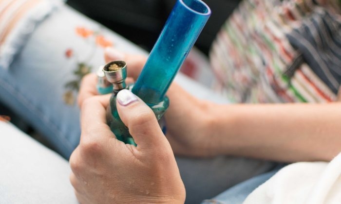 What Are Poppers? Cannabis Popper Effects And Risks