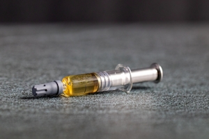 THC Distillate Syringe: What Is It, Uses, And Benefits