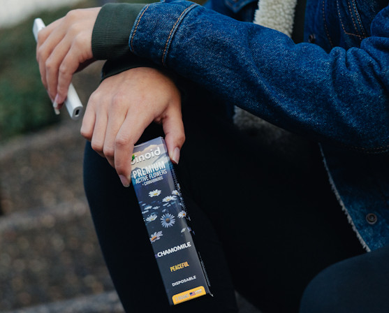 The Ultimate Battle: THC Vape Carts Vs. Vape Pods Vs. Disposable Vapes