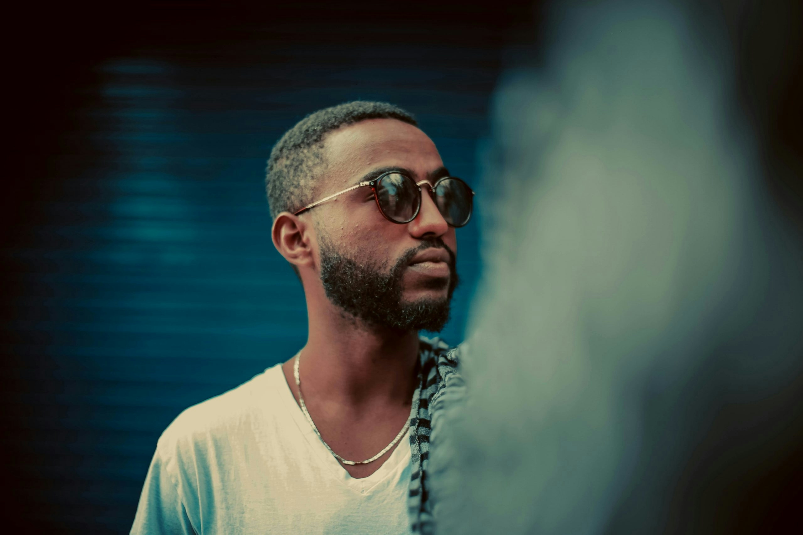 How To Not Look High: Tips & Tricks