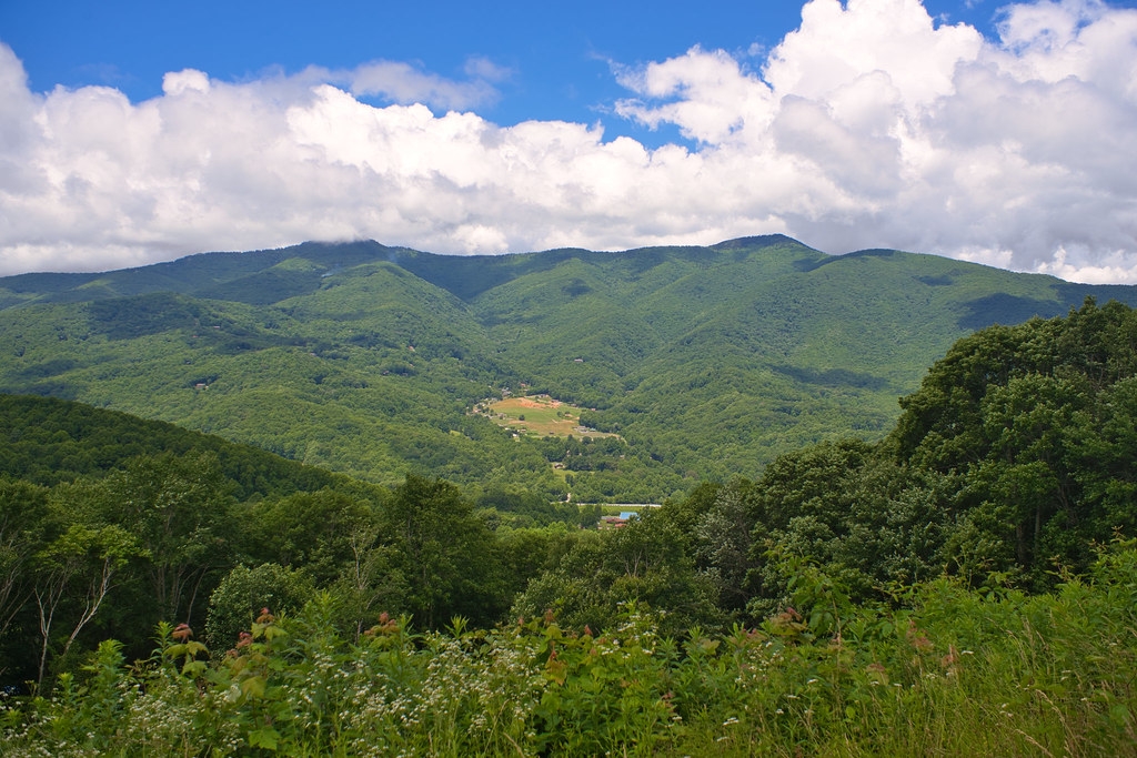 Field Trip: A Perfect Day For A Stoner In Waynesville, North Carolina