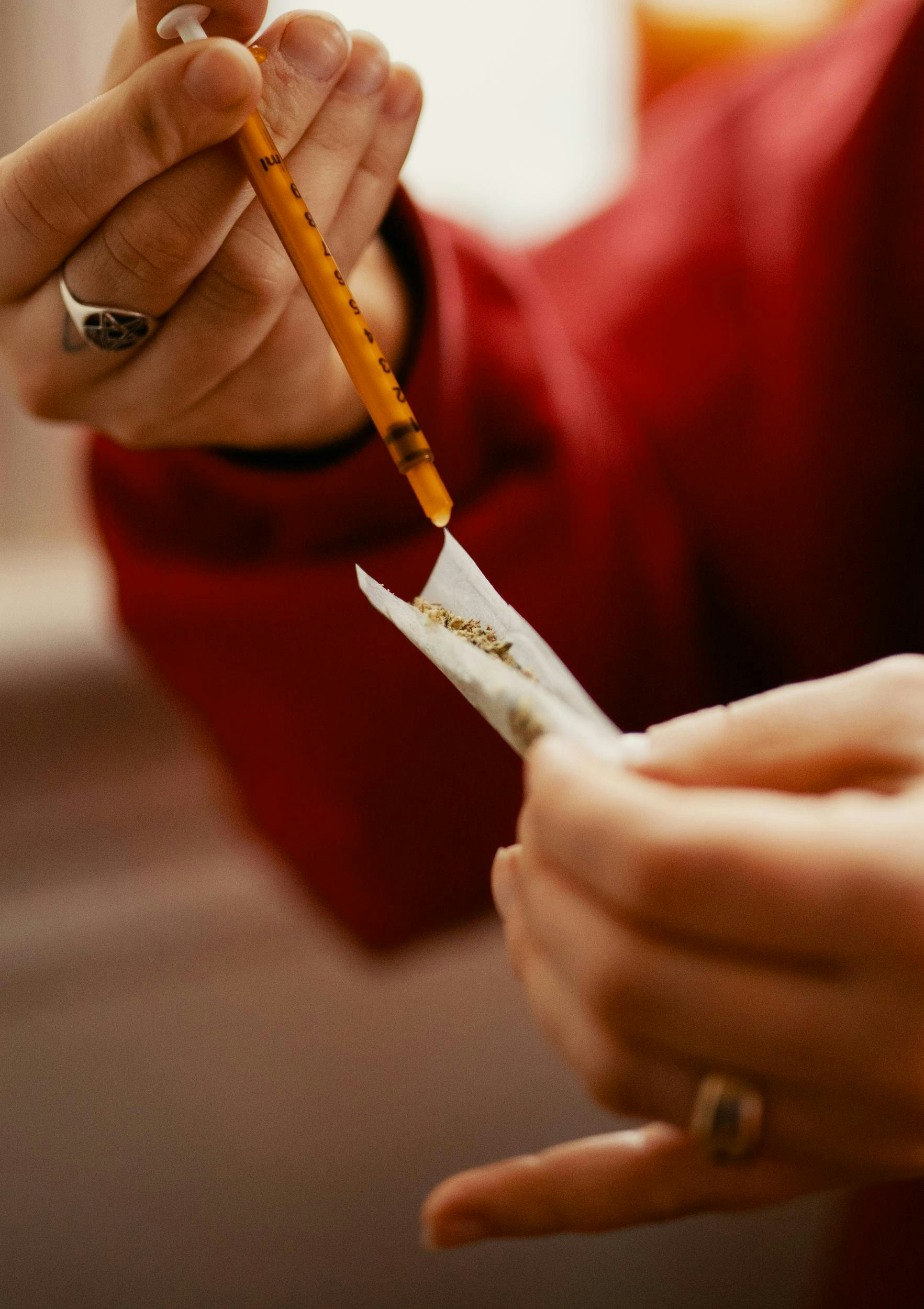 A Guide To THC Oil Syringes