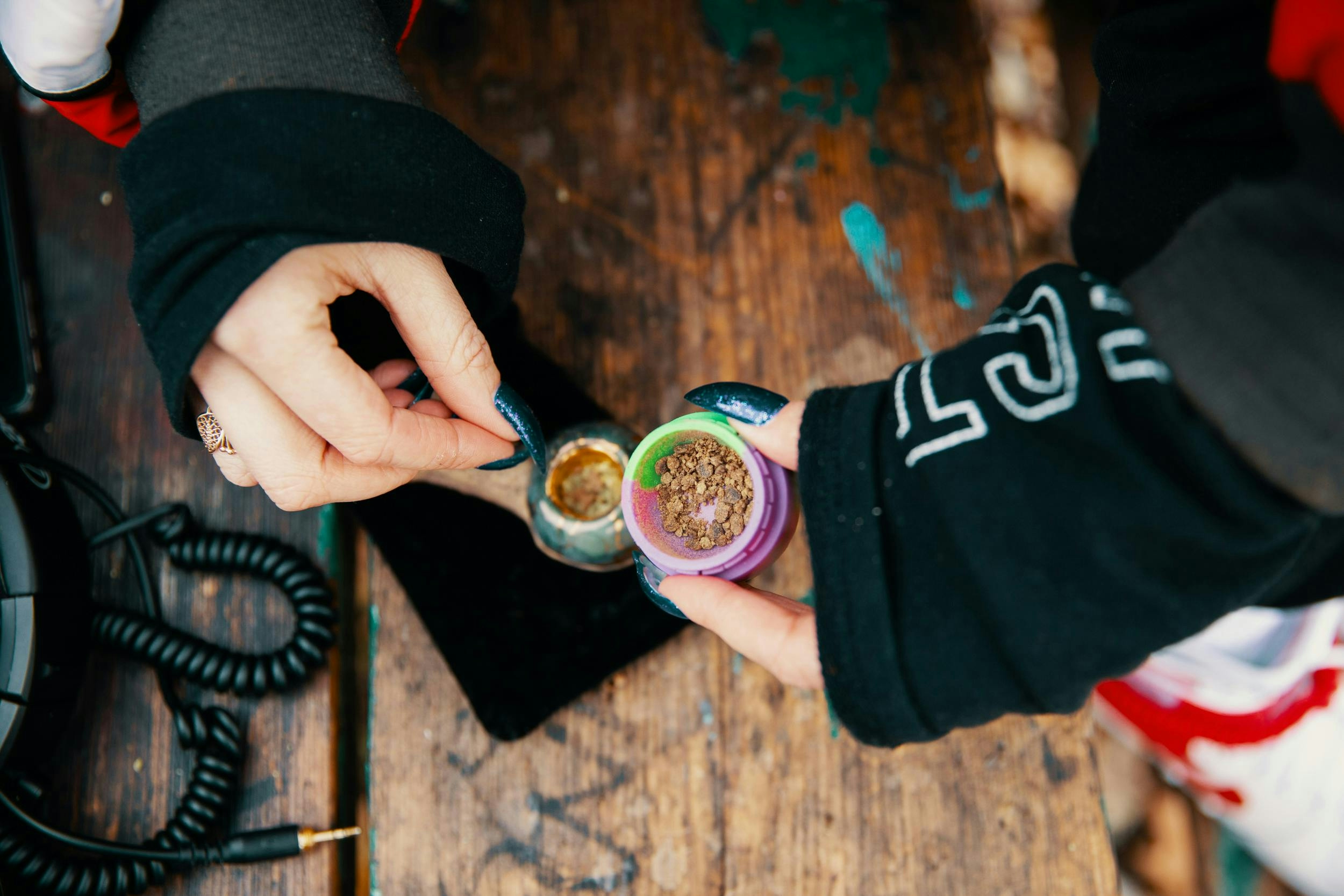 How To Smoke Bubble Hash The Best Way