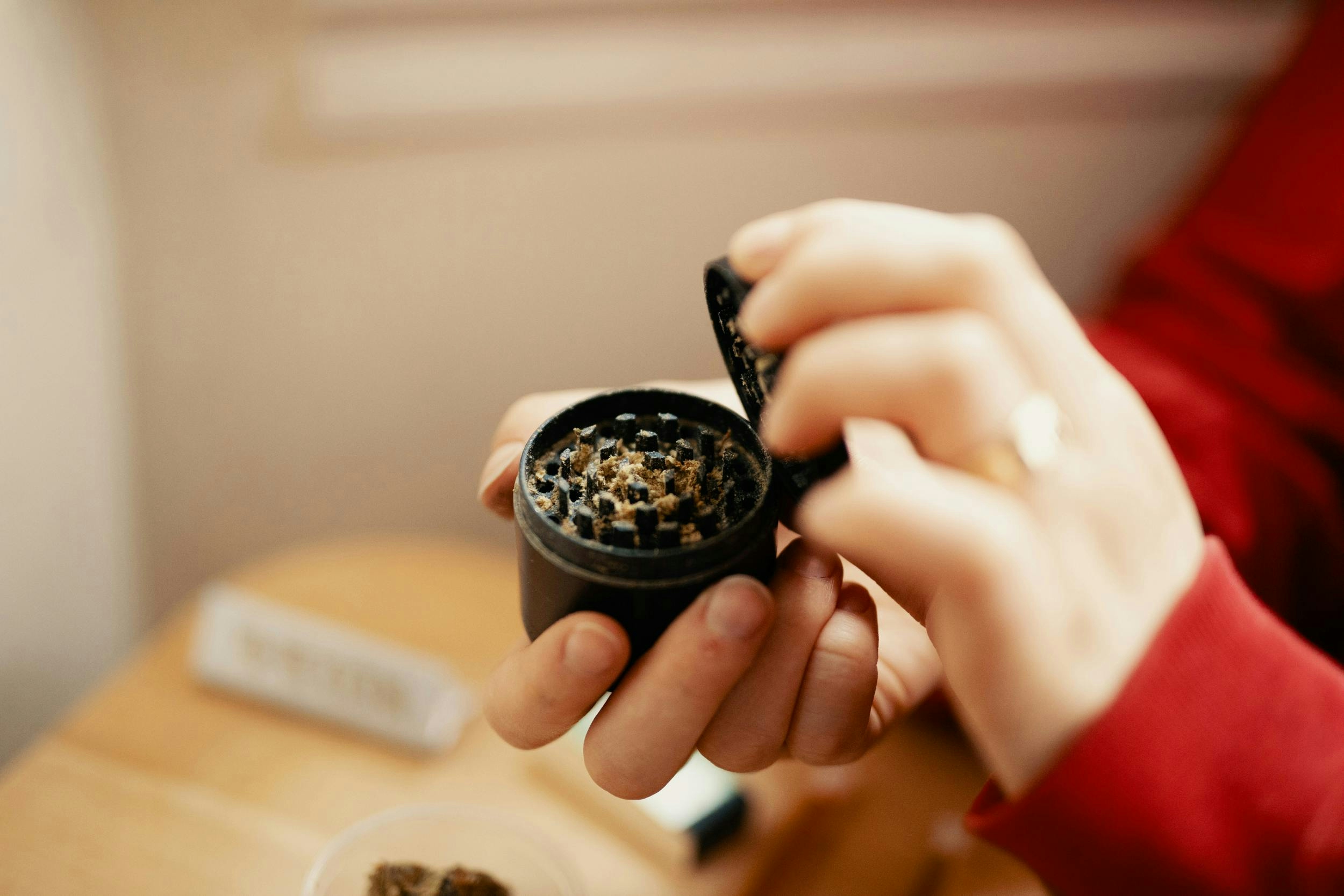 Stop Wasting Weed: Here’s How To Make A Joint Burn Slower