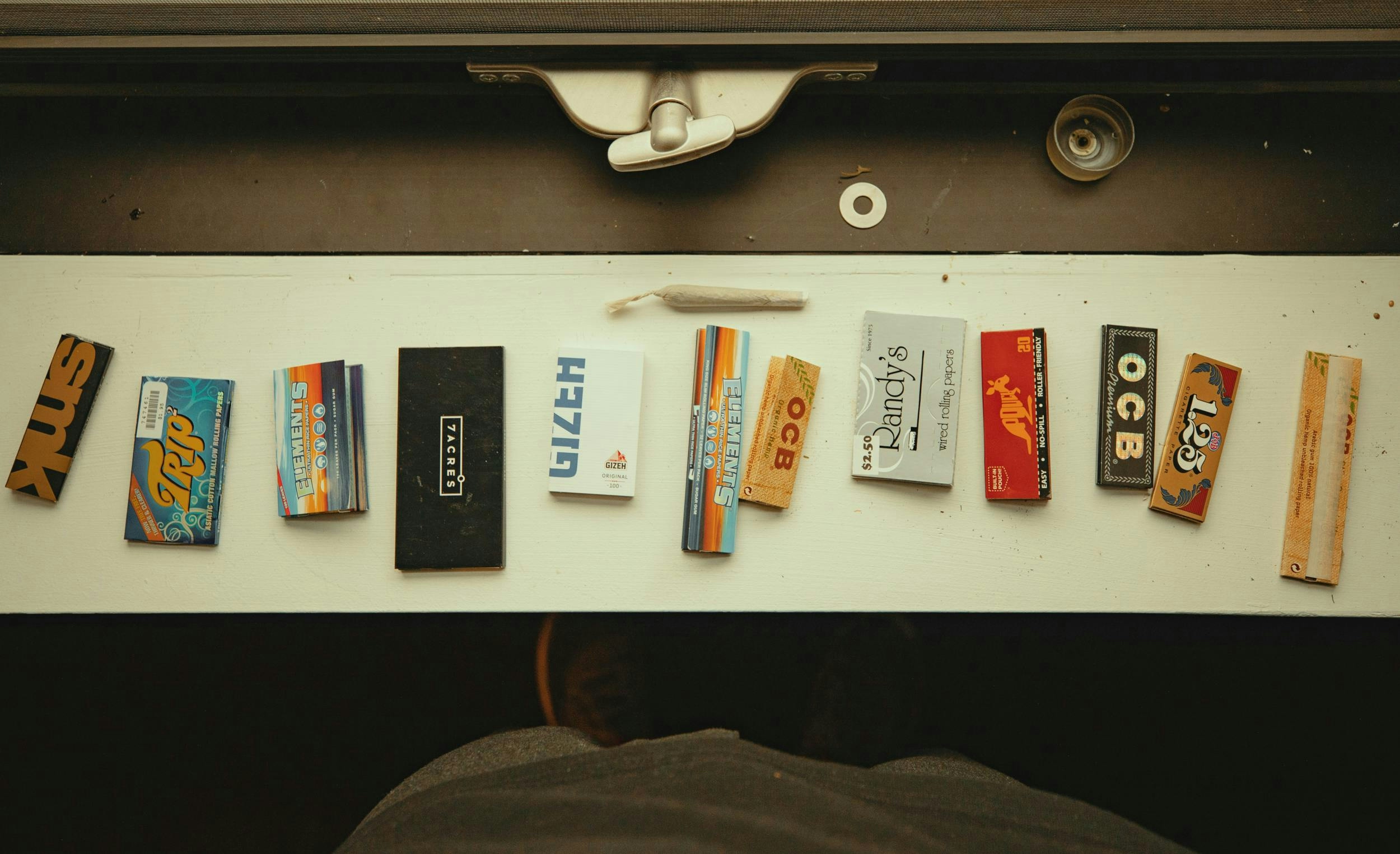 Stop Wasting Weed: Here’s How To Make A Joint Burn Slower