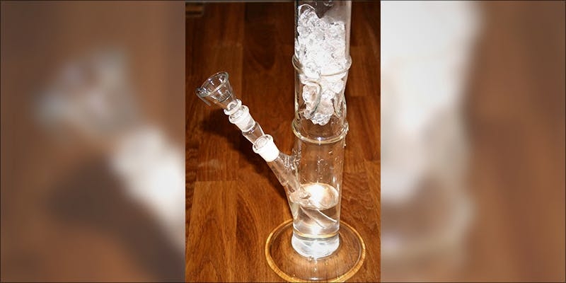 Does Using Hot Water In Bong Give You Better Hits