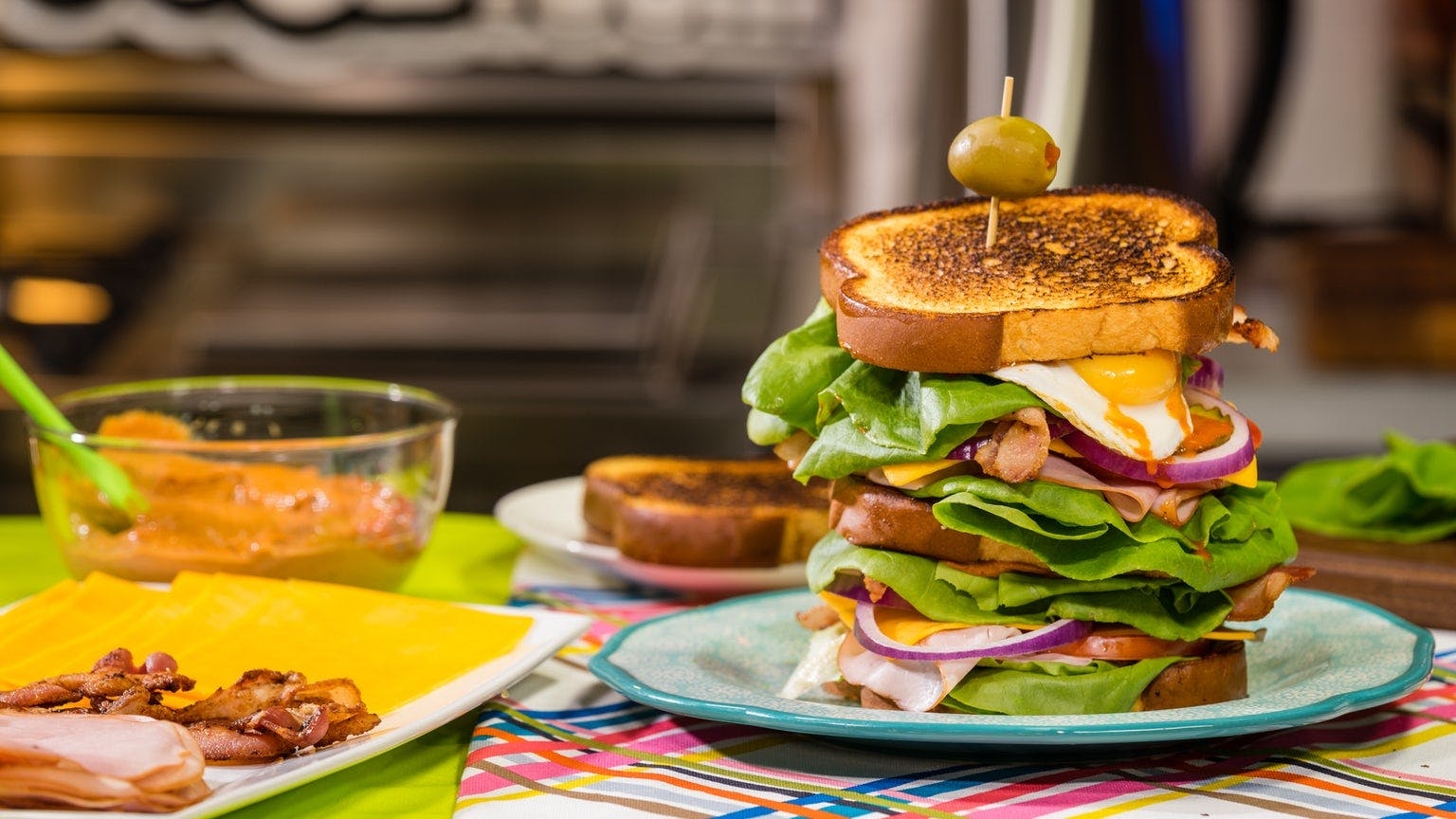 Scooby-Doobie-Doo Sandwich with Weed Aioli