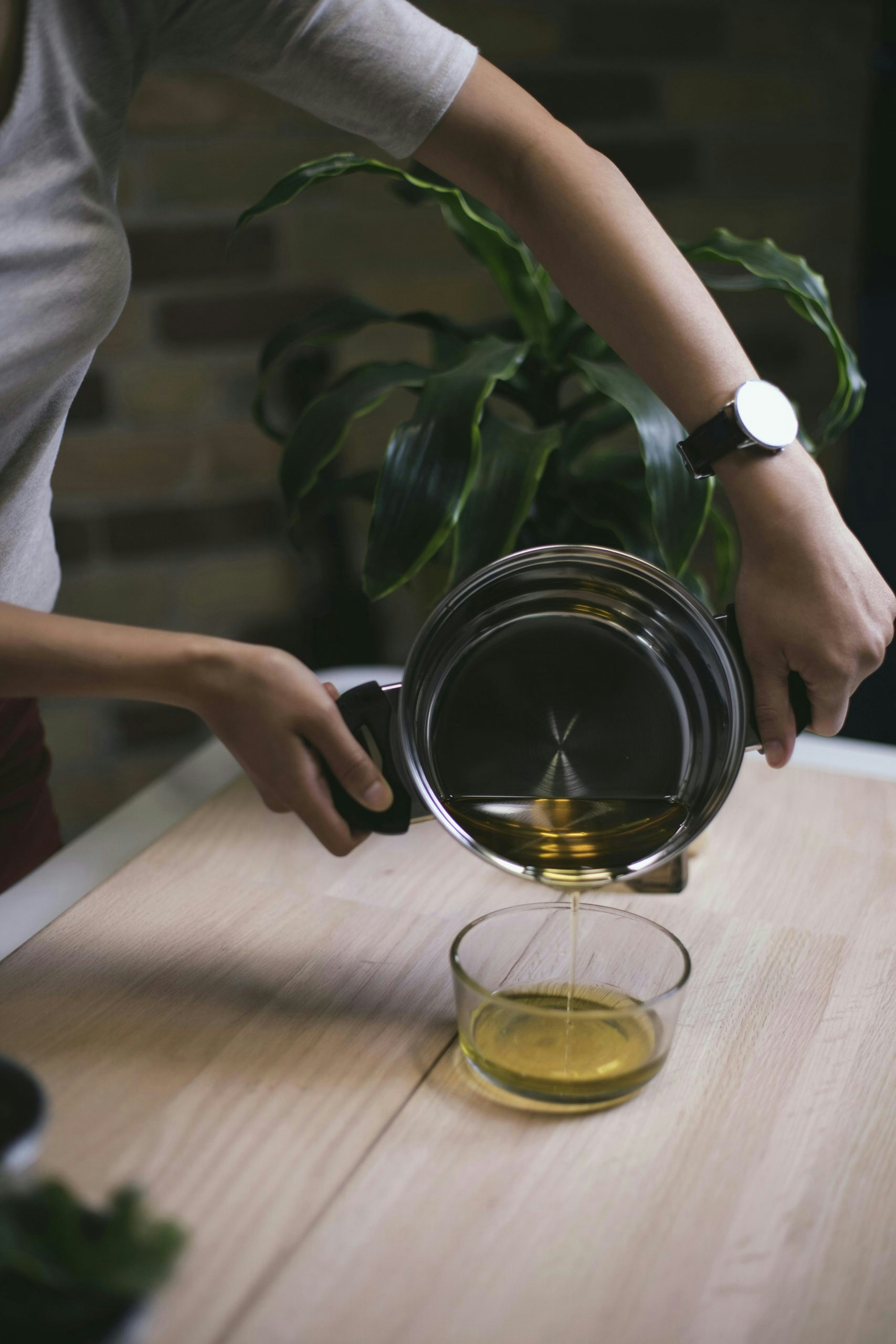 CBD Lotion Recipe: How to Make CBD Cream At Home