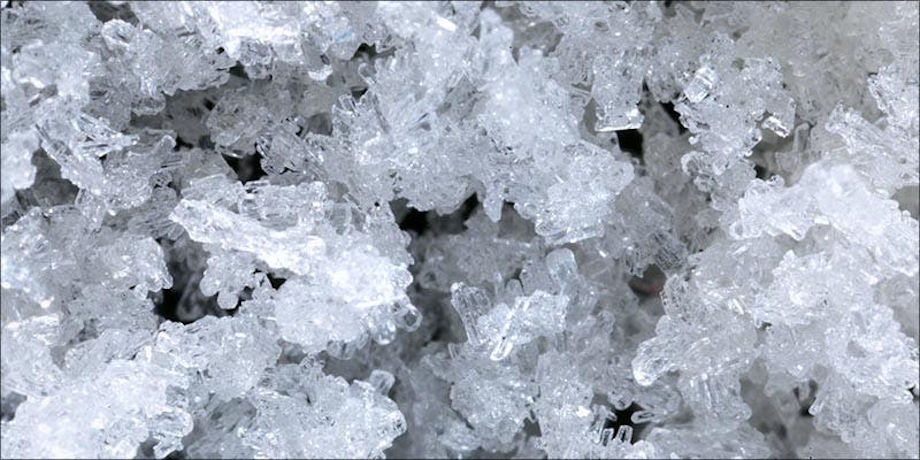 CBD Crystals: What Are They And How Do You Use Them?