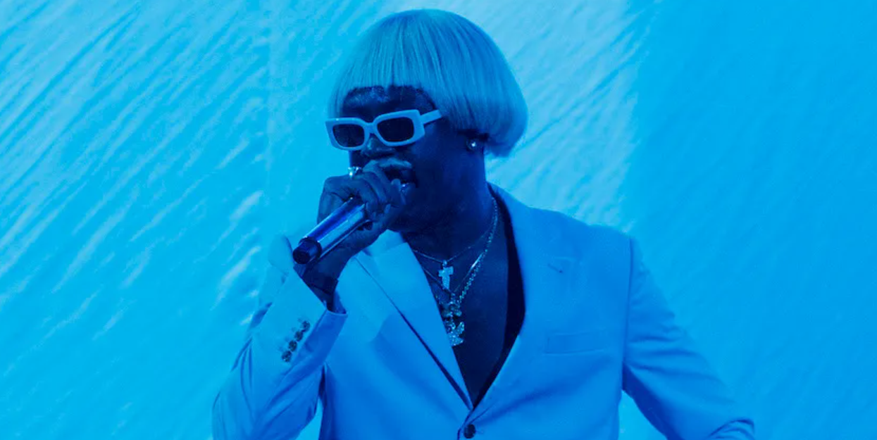 10 Songs For Your Solo Sesh Playlist