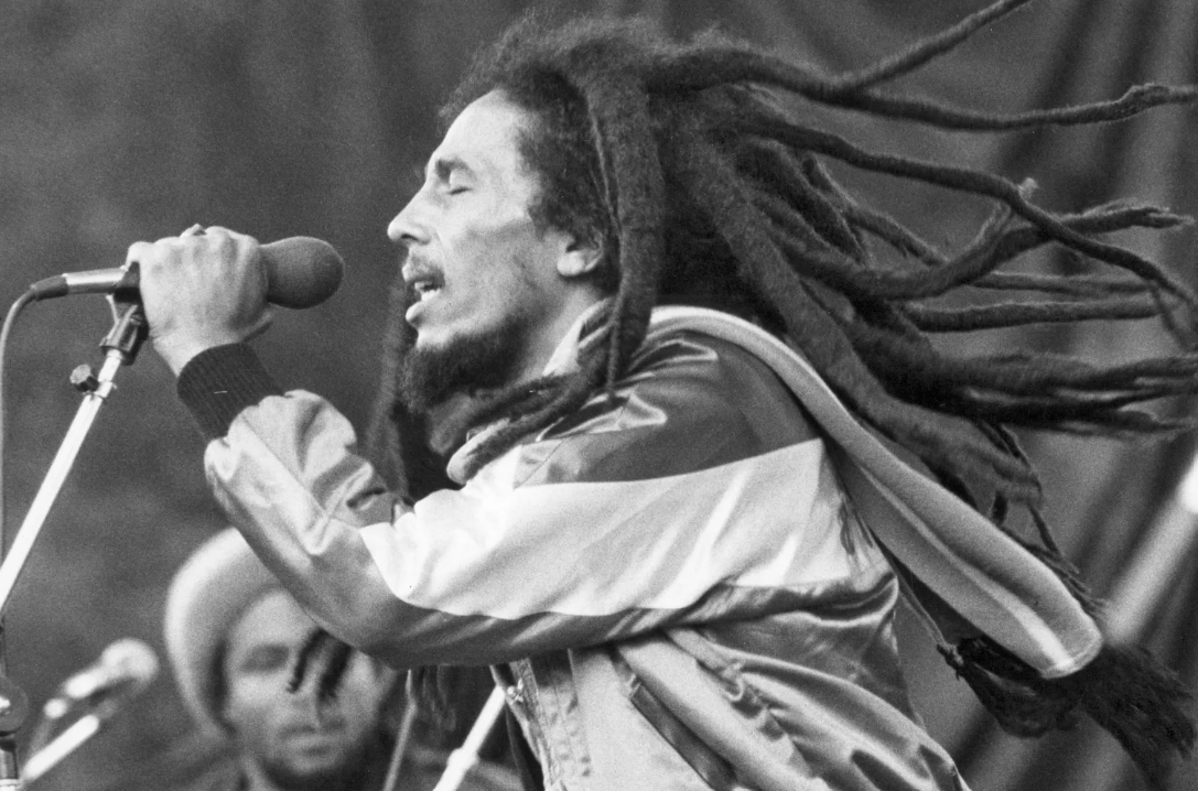 How Much Is Weed In Jamaica? What A $20 Bag Of Weed Looks Like