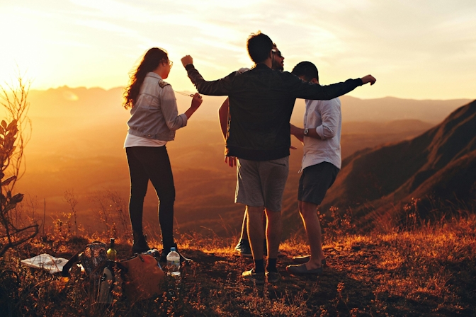 What Are THC Tinctures? Uses, Effects, Dosage