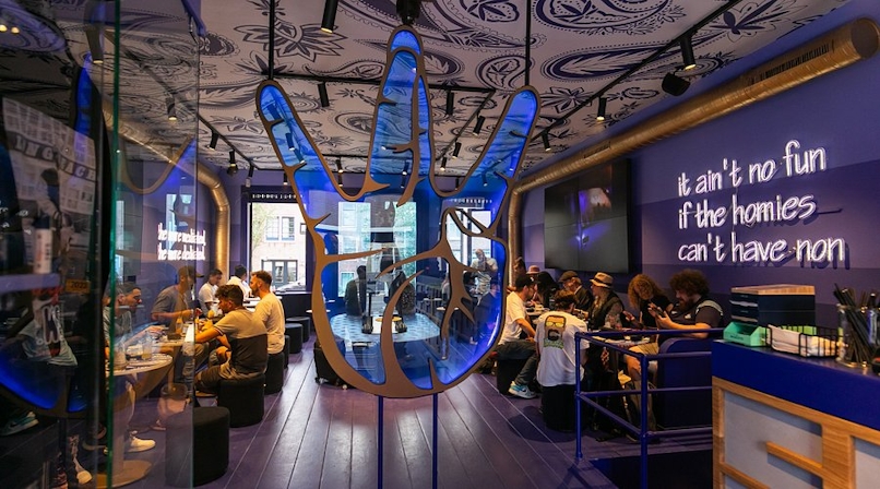 Snoop Dogg Dispensary: The Doggfather’s Weed Shop Delivers Straight To Your Door