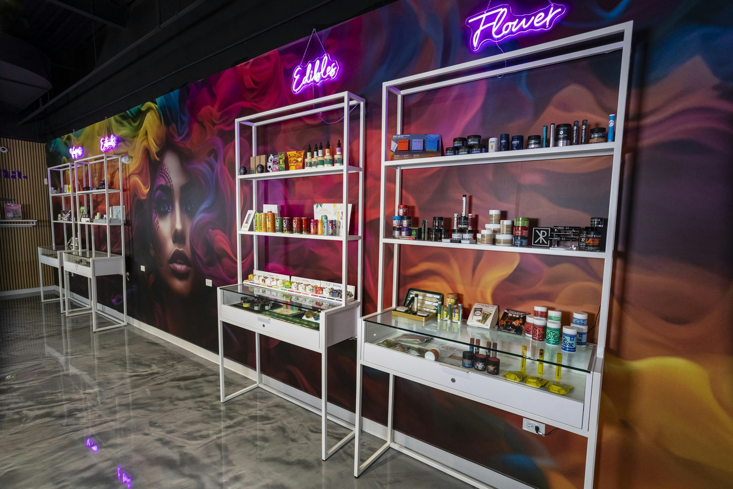 Looking for the Best Carol Stream Dispensary? Try Bisa Lina