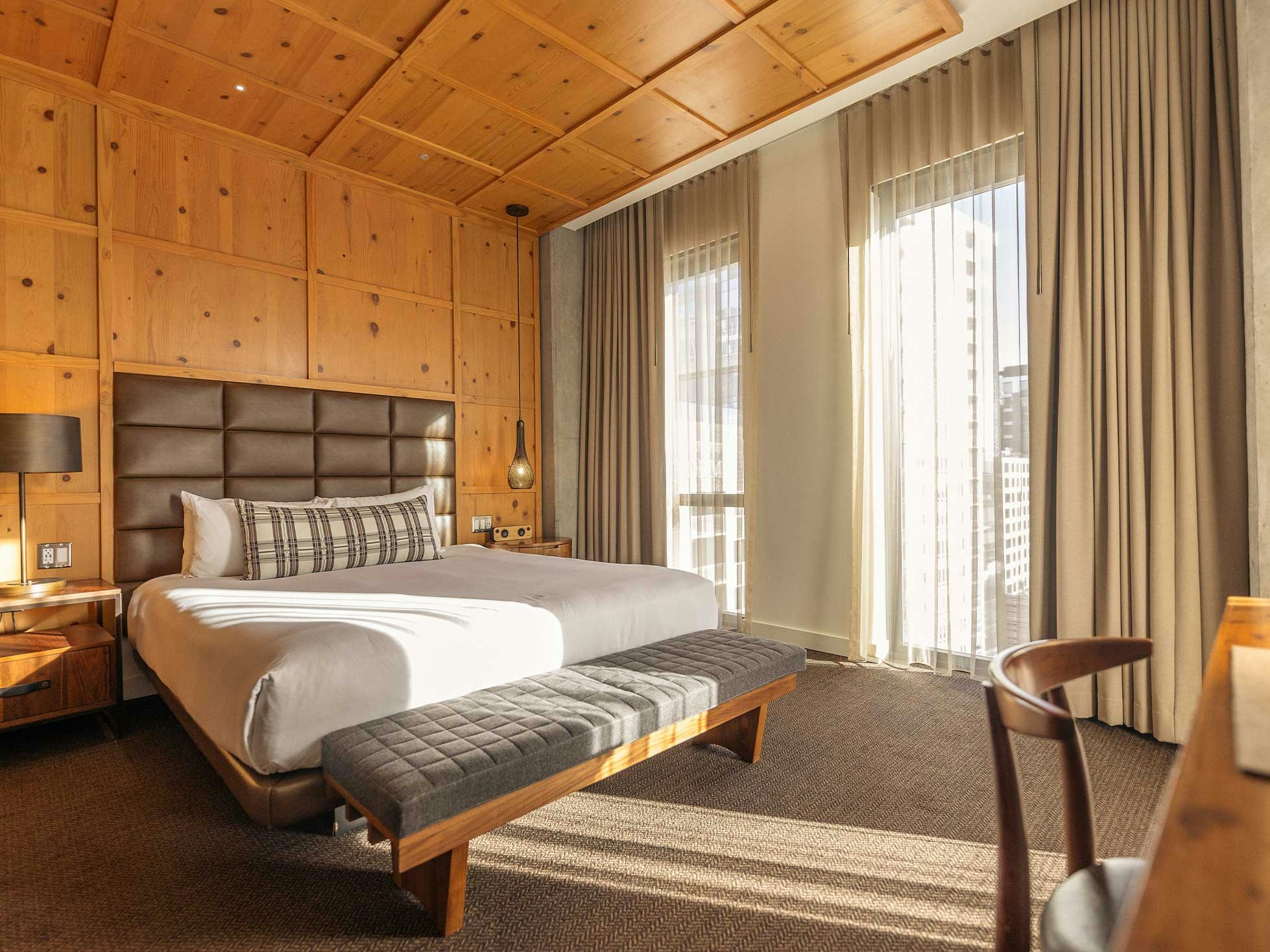 420-friendly hotels in denver colorado