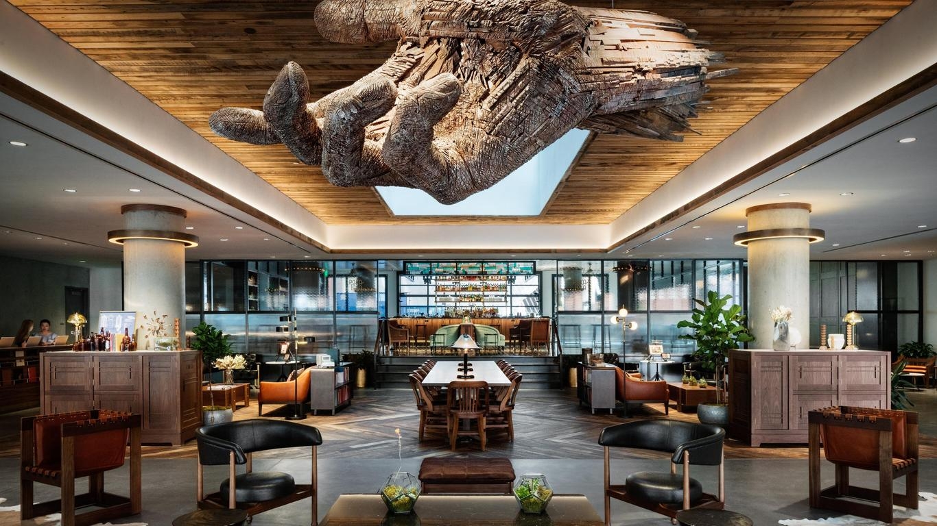 420-friendly hotels in denver colorado