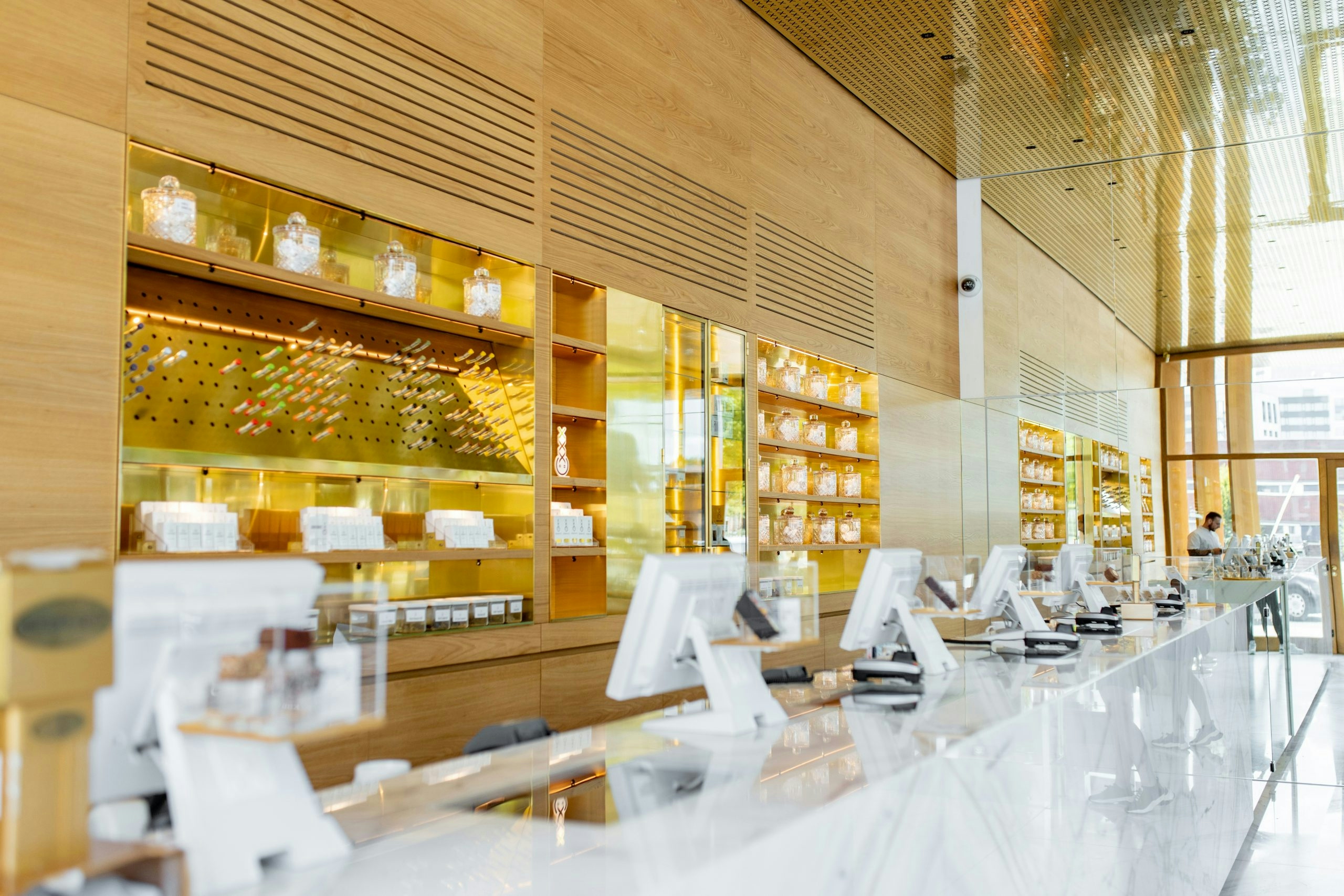 420-friendly hotels in denver colorado