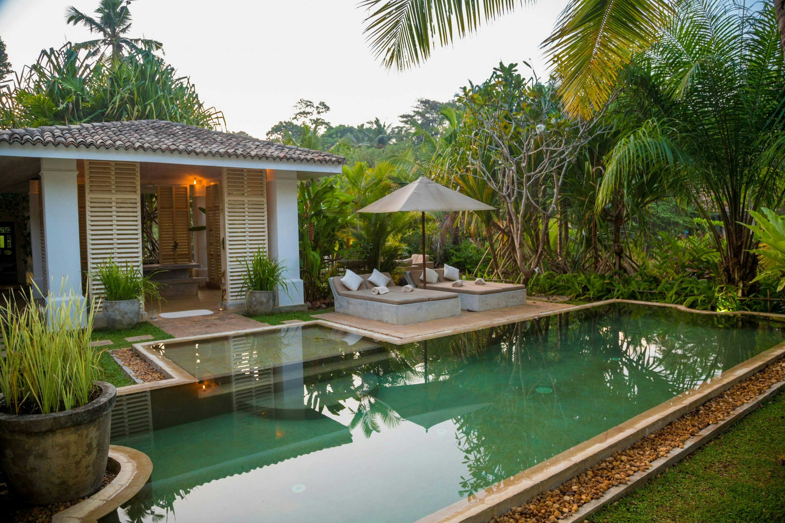 all inclusive weed-friendly resorts