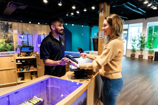What to buy at dispensaries for beginners