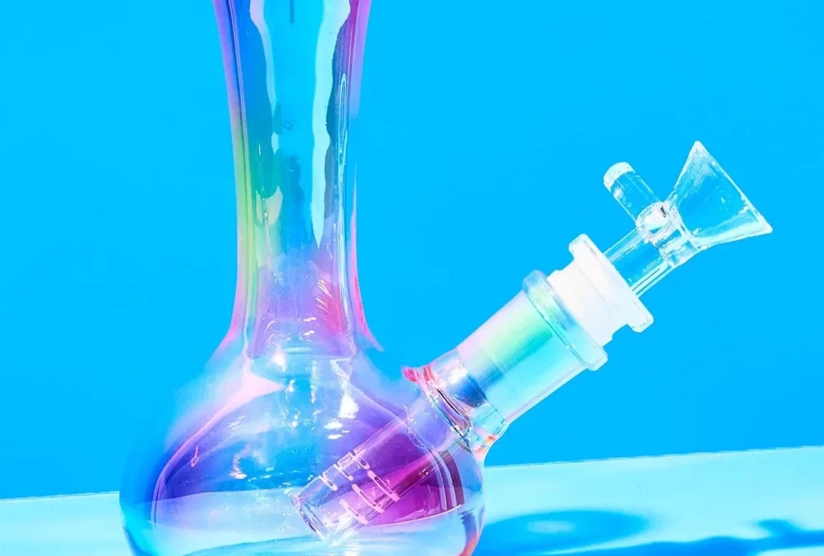 how to clean a bong