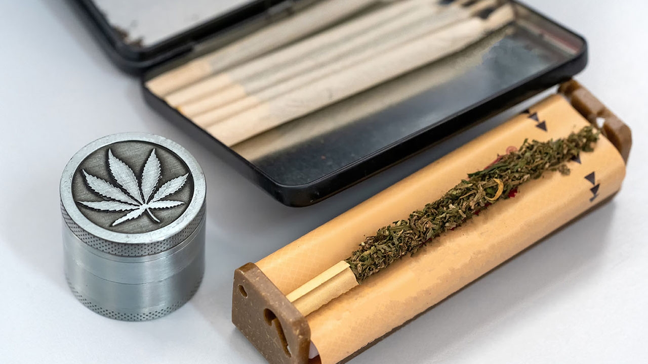 how to use a joint roller